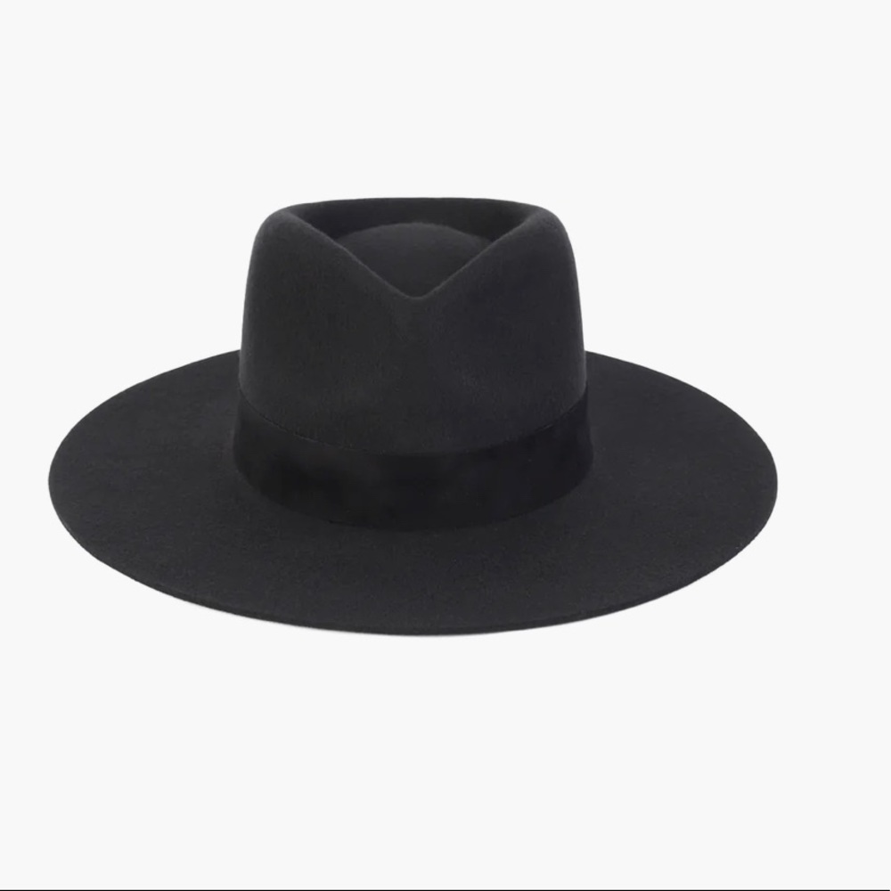 Lack of color black hat - Picture 4 of 5